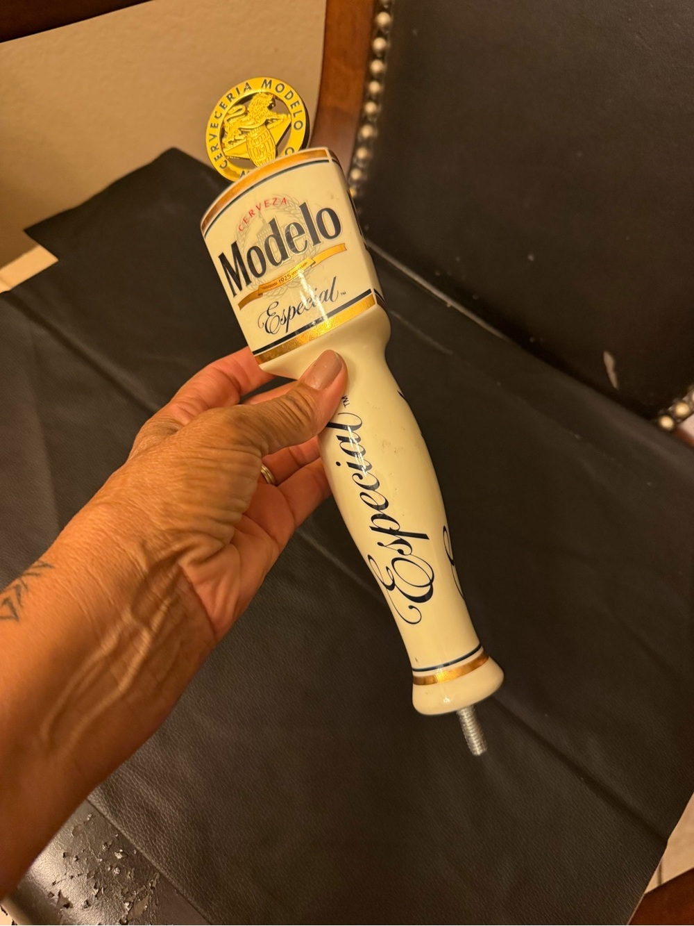 ModelCo Cream and Gold 'Especial' Tap Handle